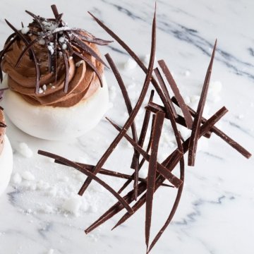 DECORAZIONE CIOCCOLATO SMALL TAGLIATELLI GR 600